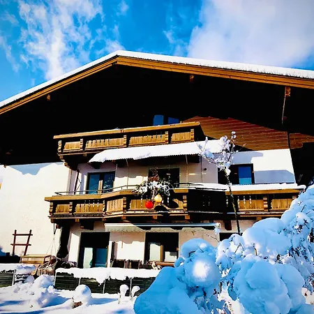 Bergblick Apartment Saalfelden Exterior photo
